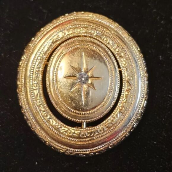 Vintage Avon Brooch Pin Gold Tone Precious Pictures Mourning Spinner‎ Rhinestone - Picture 3 of 7